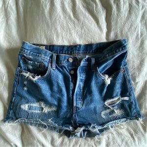 Levi’s shorts